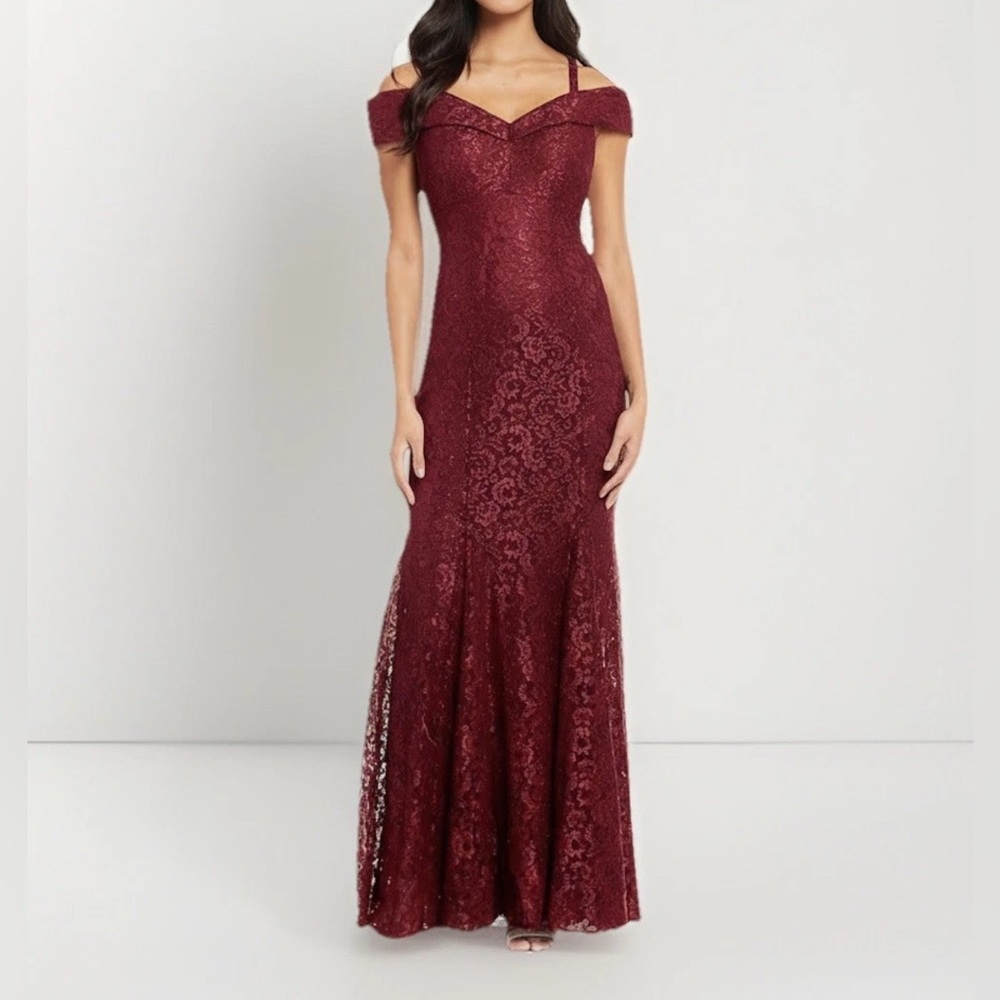 R & M Richards Burgundy Formal/ Bridesmaid/Mother of the Bride Dress Gown Size 4
